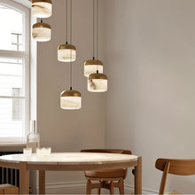 Carregar imagem no visualizador da galeria, Asta Alabaster Pendant Light