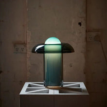 Carregar imagem no visualizador da galeria, Athena Table Lamp