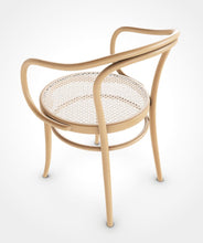Cargar imagen en el visor de la galería, August Thonet No. 30 Bentwood Chair by Ton - Natural Beech / Cane Seat