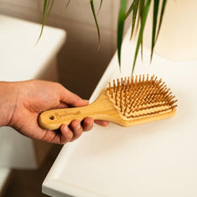 Carregar imagem no visualizador da galeria, Bamboo Paddle Hair Brush | Classic Handle
