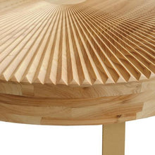 Carregar imagem no visualizador da galeria, 31.5" Modern round coffee table Wooden carving pattern coffee table with metal legs for living room reception room office Golden