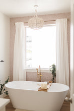 Carregar imagem no visualizador da galeria, Agnes Wallpaper by Bear Bell