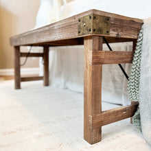 Carregar imagem no visualizador da galeria, Vintage-Inspired Reclaimed Wood Folding Bench