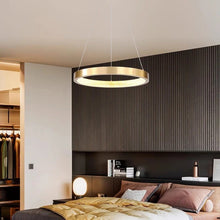 Load image into Gallery viewer, Beorht Round Chandelier