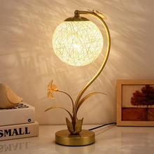 Load image into Gallery viewer, Bloom Table Lamp