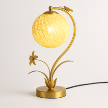 Load image into Gallery viewer, Bloom Table Lamp
