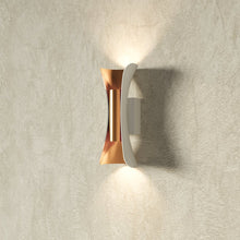 Carregar imagem no visualizador da galeria, Briar Outdoor Wall Lamp