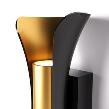 Carregar imagem no visualizador da galeria, Briar Outdoor Wall Lamp