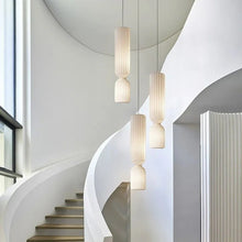 Carregar imagem no visualizador da galeria, Brika Pendant Light