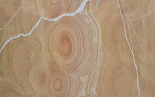 Carregar imagem no visualizador da galeria, Bubble Honey Onyx Translucent Slabs Polished - Livfloors Collection