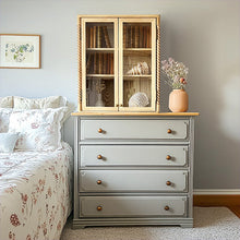 Carregar imagem no visualizador da galeria, Turned Wood Frame Wall Cabinet