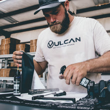 Carregar imagem no visualizador da galeria, CARBON KILLER CLEANING SOLVENT