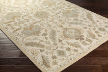 Cargar imagen en el visor de la galería, Carrolltown Area Rug