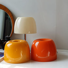 Cargar imagen en el visor de la galería, Castor Table Lamp