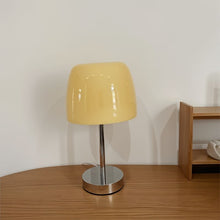 Cargar imagen en el visor de la galería, Castor Table Lamp