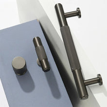 Load image into Gallery viewer, Cepo Knob & Pull Bar