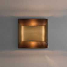Cargar imagen en el visor de la galería, Ceres Wall Lamp
