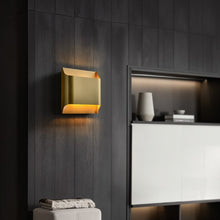 Cargar imagen en el visor de la galería, Ceres Wall Lamp