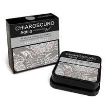 Cargar imagen en el visor de la galería, Charcoal Smoke Chiaroscuro Aging Ink Pad