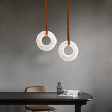 Cargar imagen en el visor de la galería, Cingeto Alabaster Pendant Light