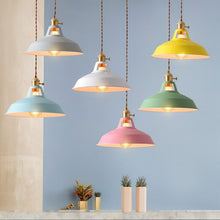 Cargar imagen en el visor de la galería, Color Block Shade Pendant Light