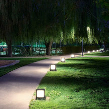 Load image into Gallery viewer, Cube-1000 Outdoor Landscape / Post-Cap Solar Light | Dusk to Dawn