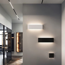 Load image into Gallery viewer, Davita Wall Lamp