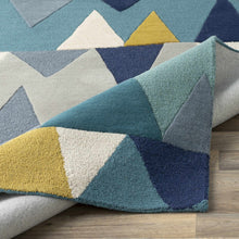 Load image into Gallery viewer, Deatsville Wool Area Rug