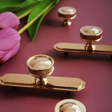 Load image into Gallery viewer, Derak Knob & Pull Bar