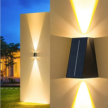 Cargar imagen en el visor de la galería, Exterius Outdoor Wall Lamp