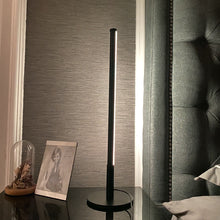 Load image into Gallery viewer, Léger LED Table Lamp