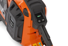 Carregar imagem no visualizador da galeria, Husqvarna 970519202 14-Inch Width K 1 PACE Battery Powered Rescue Power Cutter