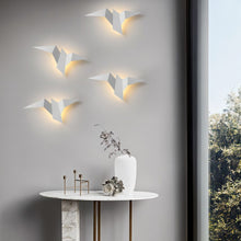 Carregar imagem no visualizador da galeria, Finch Wall Lamp