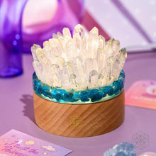 Carregar imagem no visualizador da galeria, Find My Voice - Quartz & Apatite Lamp of Blooming Confidence