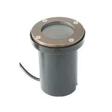 Carregar imagem no visualizador da galeria, Flat Top In Ground Well Light Body and Brass Decorative Cover