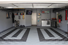 Cargar imagen en el visor de la galería, Garage Flooring