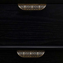 Cargar imagen en el visor de la galería, Frond, Solid Brass Edge Pulls