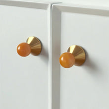 Load image into Gallery viewer, Gaura Knob