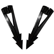 Carregar imagem no visualizador da galeria, Ground Metal Stakes for 12V Fixtures - Spike Mount with 1/2" NPT Thread- Pack(2)