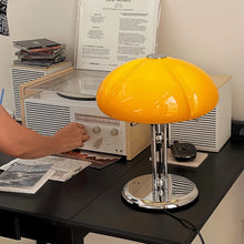 Carregar imagem no visualizador da galeria, Harold Table Lamp