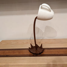 Carregar imagem no visualizador da galeria, Floating Spilling Coffee Cup