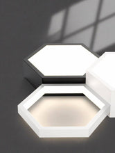 Carregar imagem no visualizador da galeria, Iara Ceiling Light