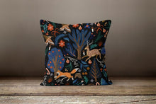 Carregar imagem no visualizador da galeria, Ornaments Cushion Cover
