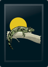 Load image into Gallery viewer, Curve Task Chair with Iguana Logo