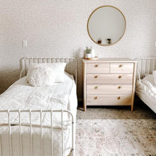 Carregar imagem no visualizador da galeria, Embry Wallpaper