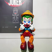 Carregar imagem no visualizador da galeria, Joker Figurine