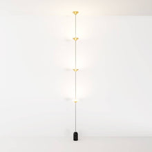 Carregar imagem no visualizador da galeria, Keilana Floor To Ceiling Lamp