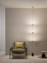 Carregar imagem no visualizador da galeria, Keilana Floor To Ceiling Lamp