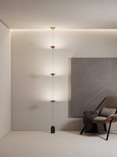 Carregar imagem no visualizador da galeria, Keilana Floor To Ceiling Lamp
