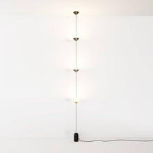 Carregar imagem no visualizador da galeria, Keilana Floor To Ceiling Lamp